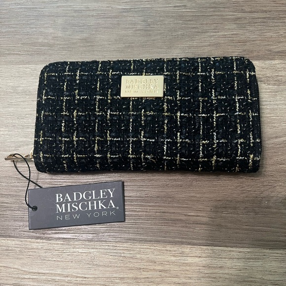 Badgley Mischka Handbags - Badgley Mischka Tara Tweed Wallet Zip Around Black and Gold Fleck NWT